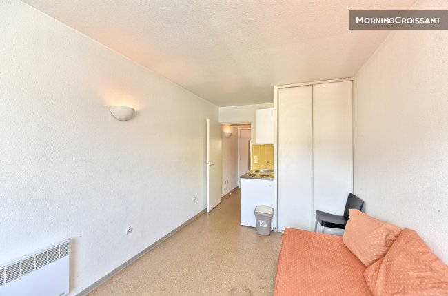 Studio 18m2 pour 1 à Nice
