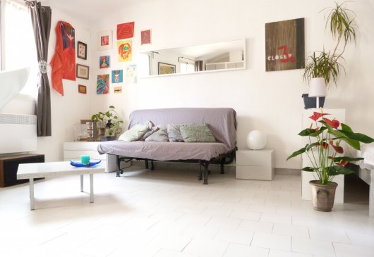 Bright Studio - le 3 du {8} 