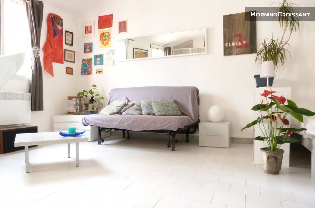 Bright Studio - le 3 du {8} 