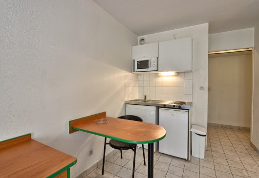 Studio meublé et calme