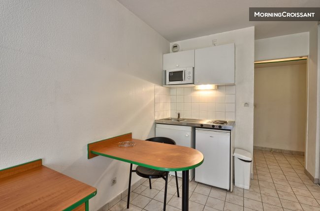 Studio meublé et calme