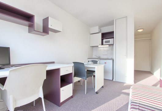 Lumineux studio tout équipé