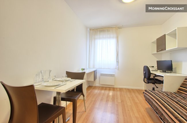 Studio calme tout équipé à Paris