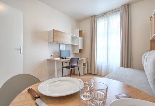 Studio Porte de Versailles 15e