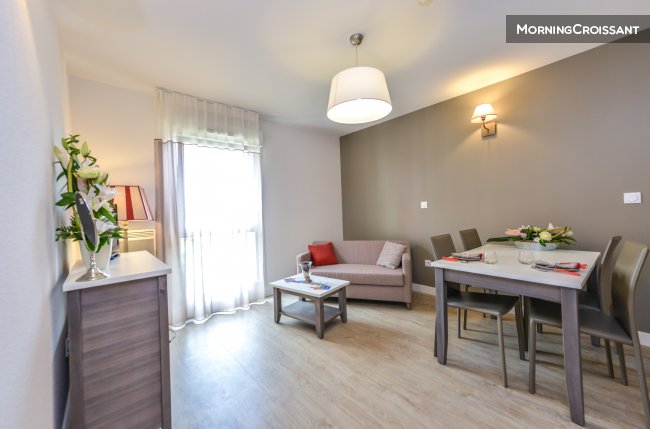 T1 haut de gamme dans le centre