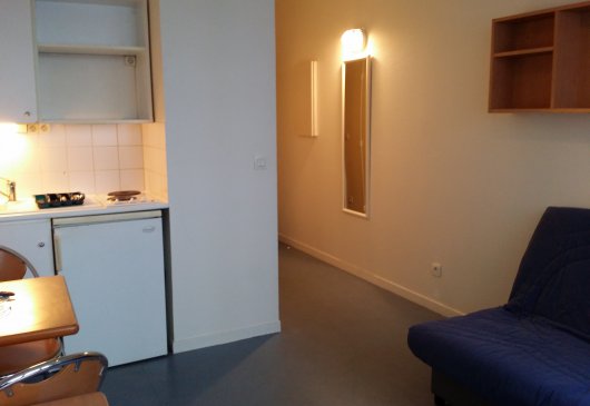 T1 à 100m de la Défense