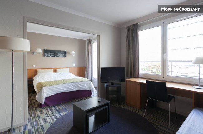 Porte Versailles 2 pièces + parking