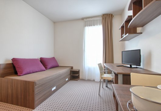 Beau studio équipé à Asnières