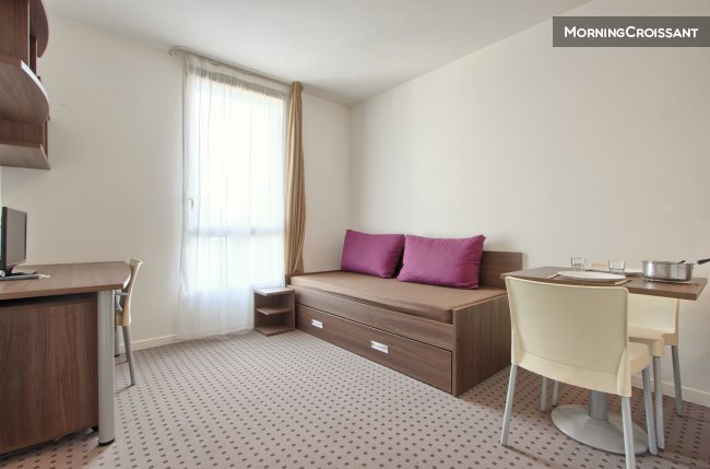 Studio pas cher à louer Asnières