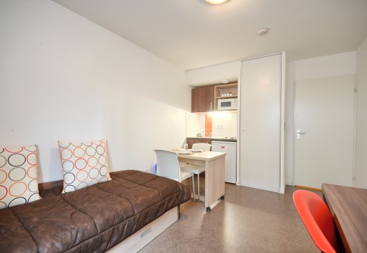 Studio sympathique et pratique  