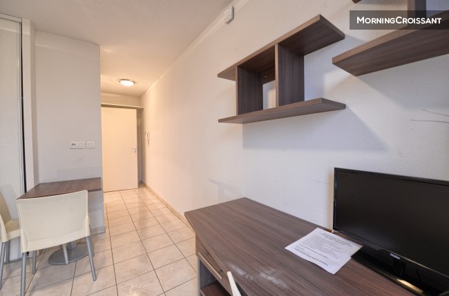 Beau studio Jean Macé