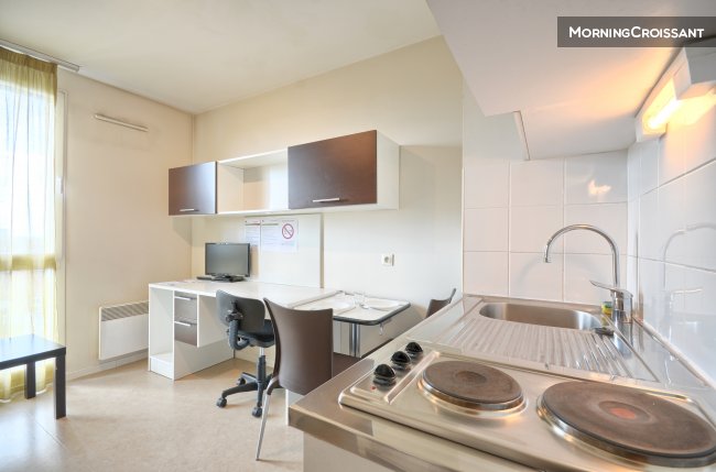 Studio proche centre Lambret