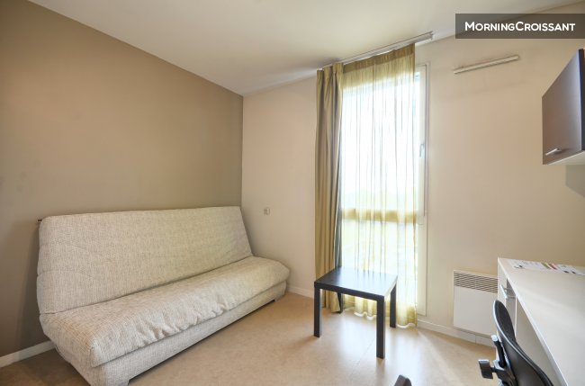 Beau studio proche CHR / Gare