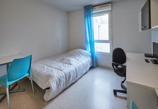 Studio tout équipé bord de Seine