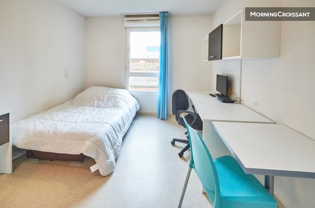 Studio meublé proche tramway