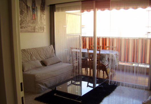 Nice Grand Studio - 50 m de la mer 