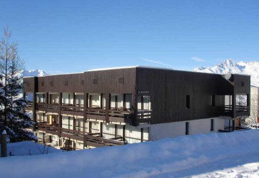 Studio à 100 m des remontées méca