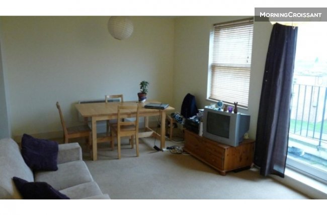 Super chambre dans apartement neuf