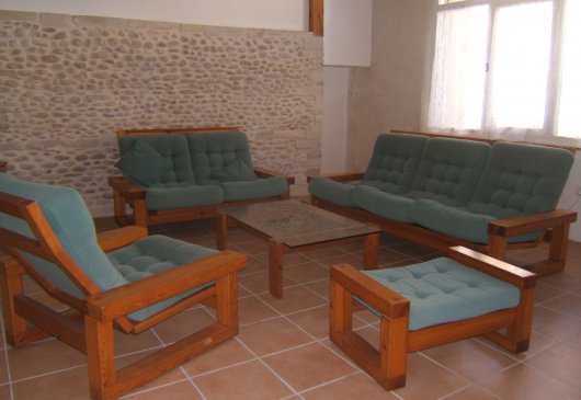 Maison de village avec extérieur