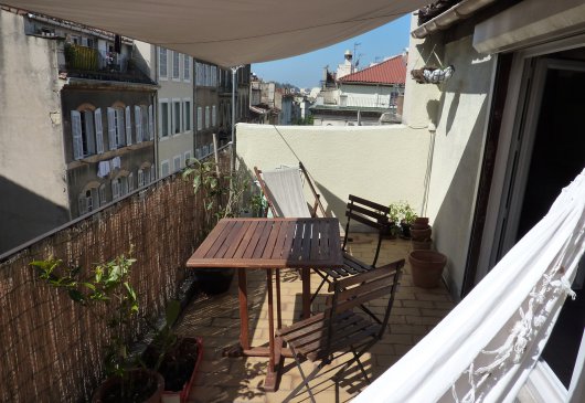 Terrasse plein sud centre et gare