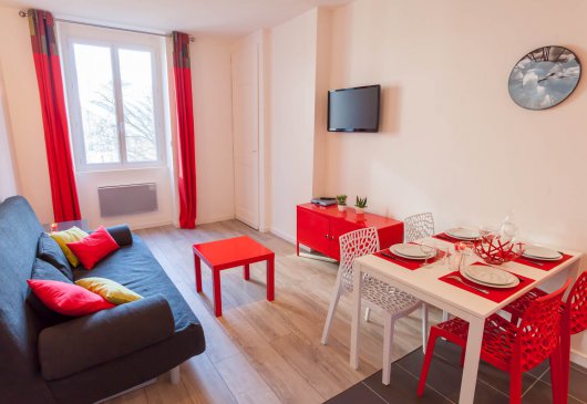 LE CRAYON  -  près de la Part Dieu