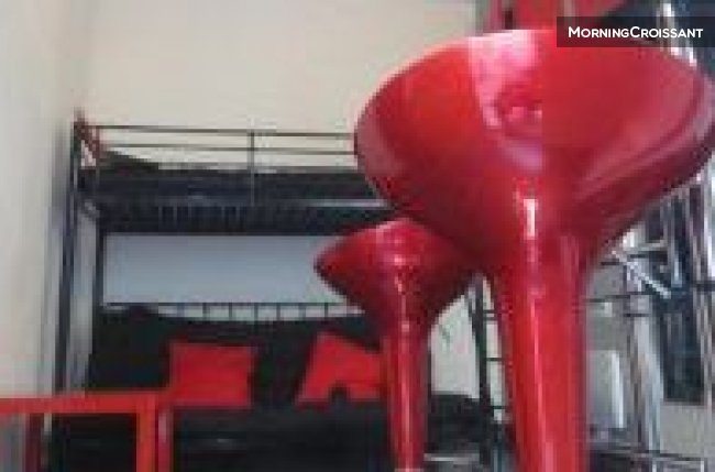 Studio Paris 9 éme. 