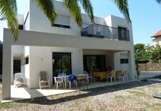 Villa neuve 11 personnes 100m/plage