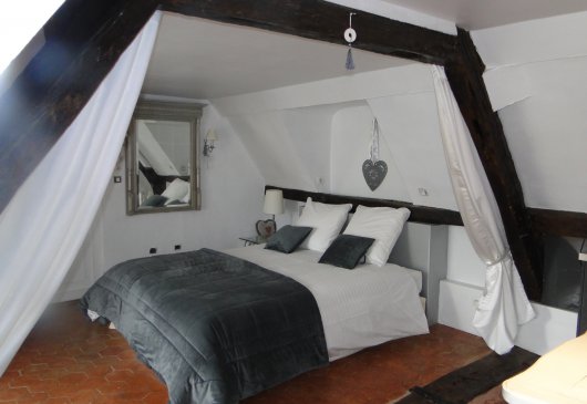 Grand studio aux portes de Paris