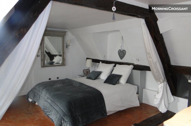 Grand studio aux portes de Paris