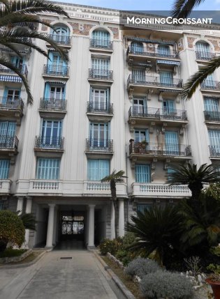 Studio front de mer (WiFi/phone/TV)