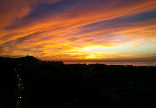 Appart vue mer et montagnes