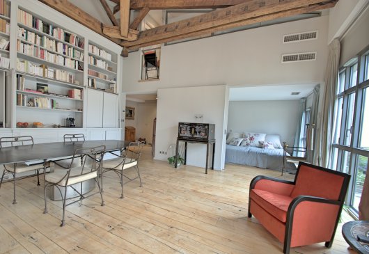 Appartement de 3 chambres sur la ri...