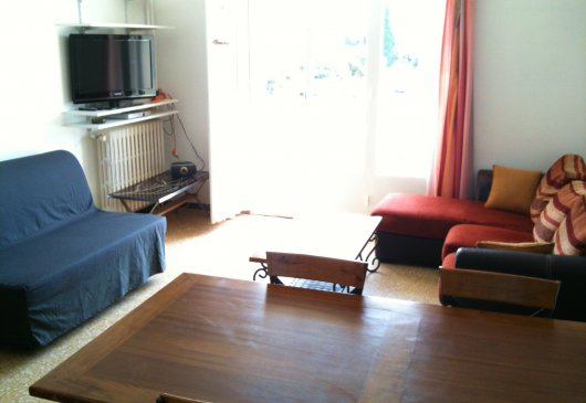 T3 pour 7 avec plage à 5min à pied