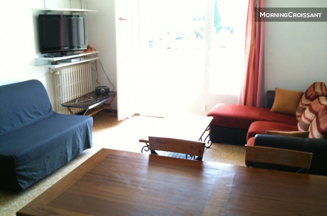 T3 pour 7 avec plage à 5min à pied