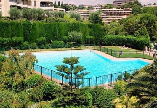 Studio Nice vue mer panoramique .