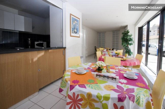 Studio tout équipé côté sud