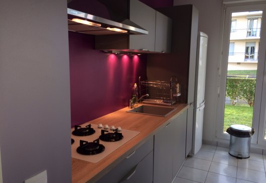 F2 face au mémorial de Caen