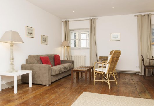 Appart de charme ds très bel imm.