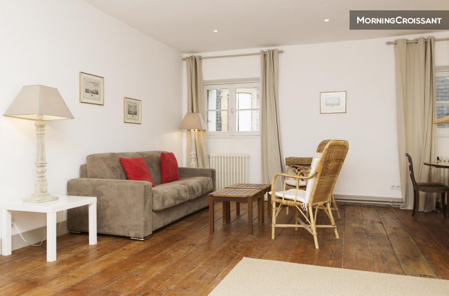 Appart de charme ds très bel imm.