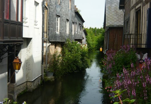 La maison de la rivière