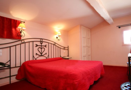 Chambre dans une belle bâtisse