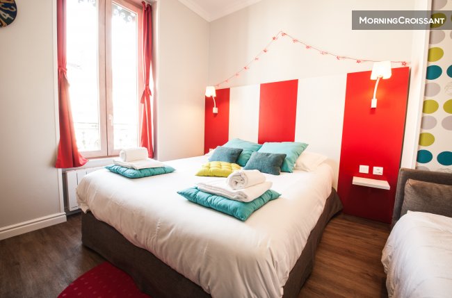 LE CHAPITEAU - Nouveau et moderne!