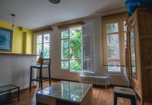 Studio lumineux à Ménilmontant