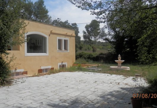 Villa au pied du Montaiguet