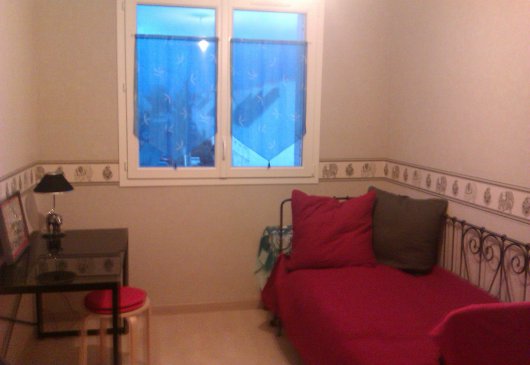 Chambre dans un appartement coquet