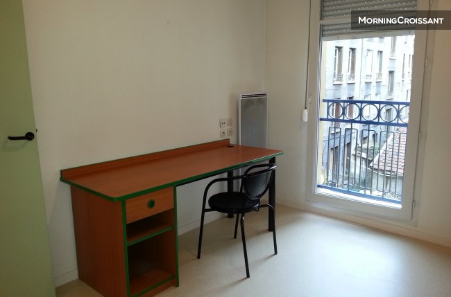 Joli studio proche tram