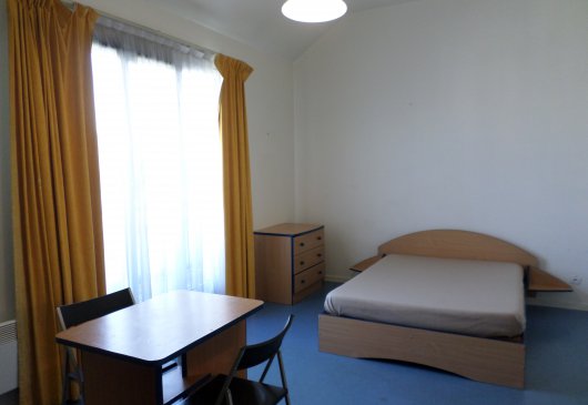 Studio bien équipé à Issy