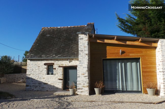 Mieux qu'une chambre, une maison.