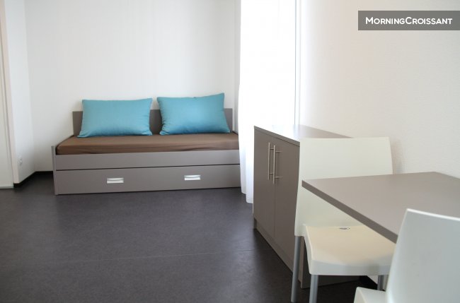 Studio calme proche Gare