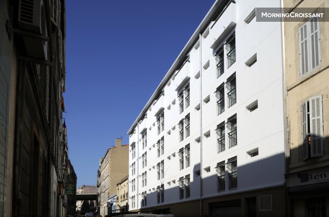 Studio moderne, idéalement situé